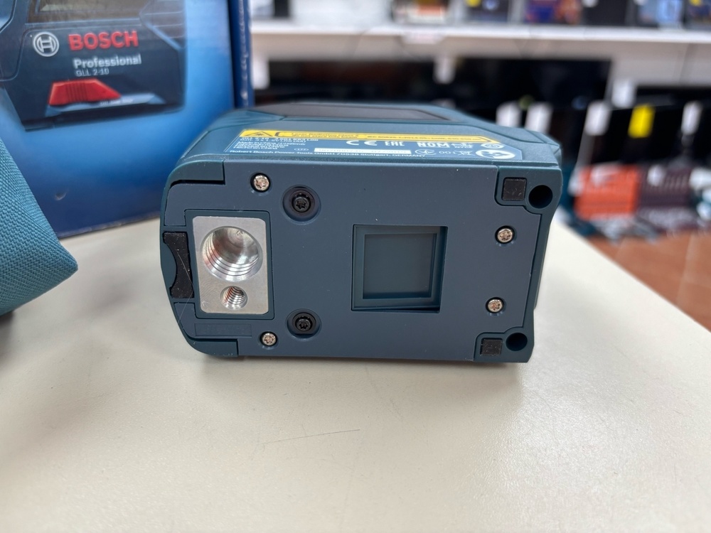 Нивелир Bosch GLL 2-10