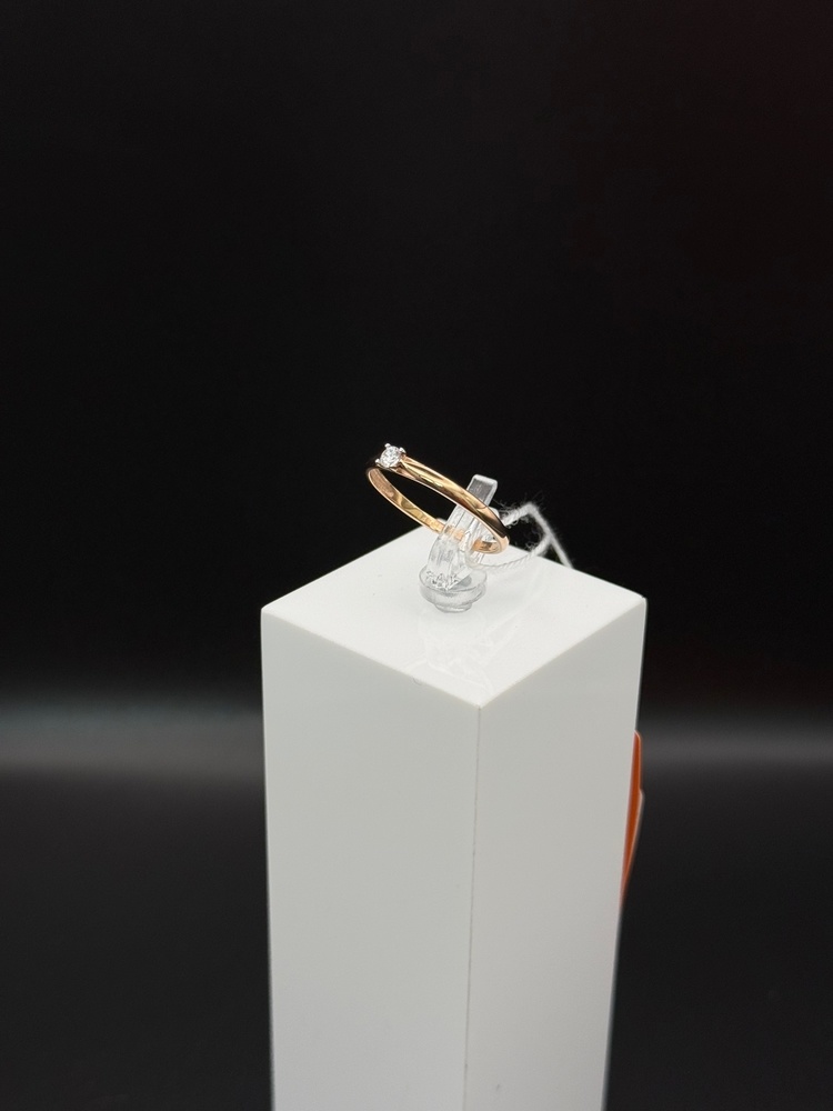 КОЛКМ375 КОЛЬЦО С КАМНЕМ (Au 375)