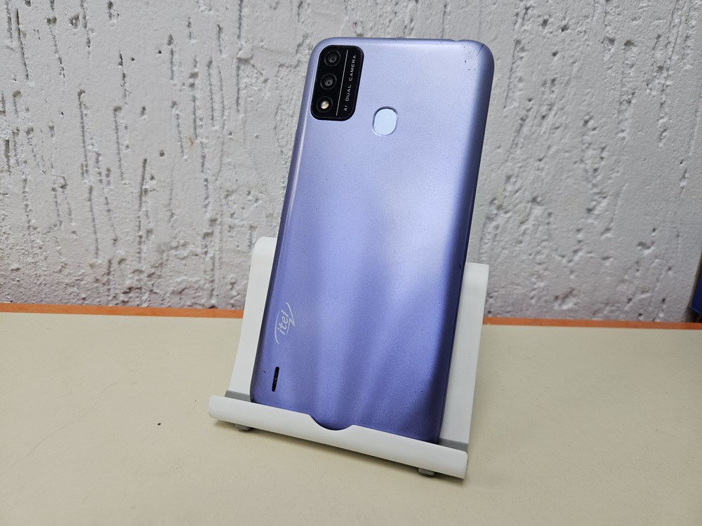 Смартфон Itel A48 2/32