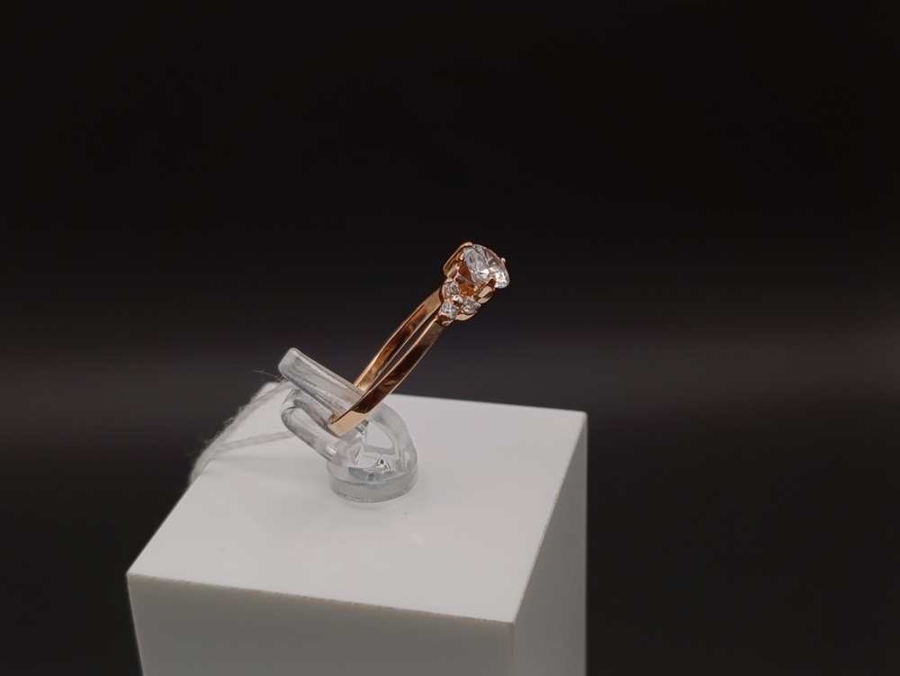 КОЛКМИ585 КОЛЬЦО С КАМНЯМИ (Au 585)