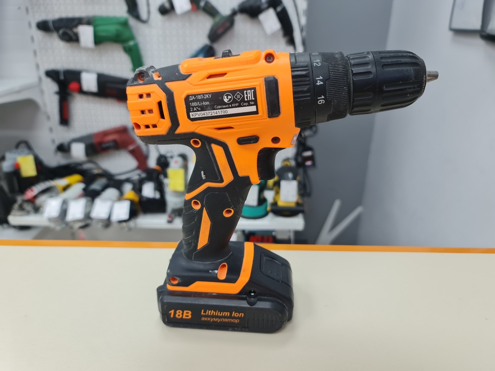 Шуруповерт Вихрь ДА-18Л-2КУ