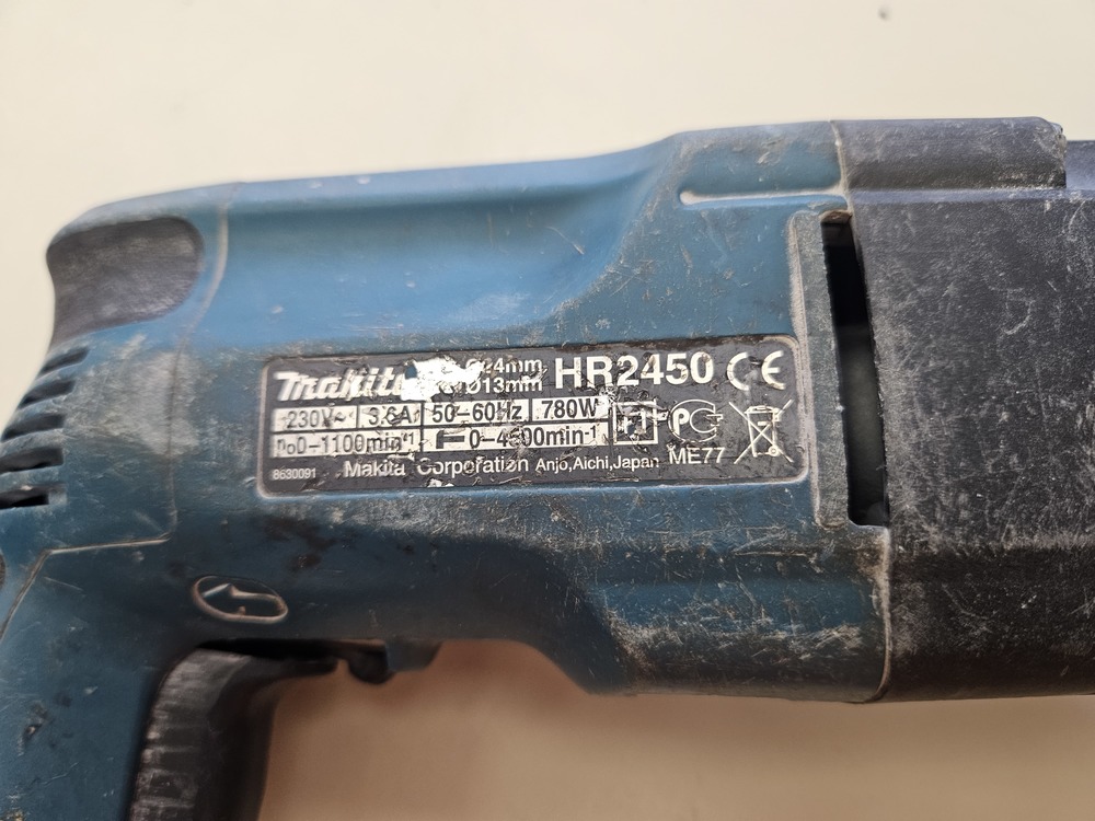 Перфоратор Makita HR-2450