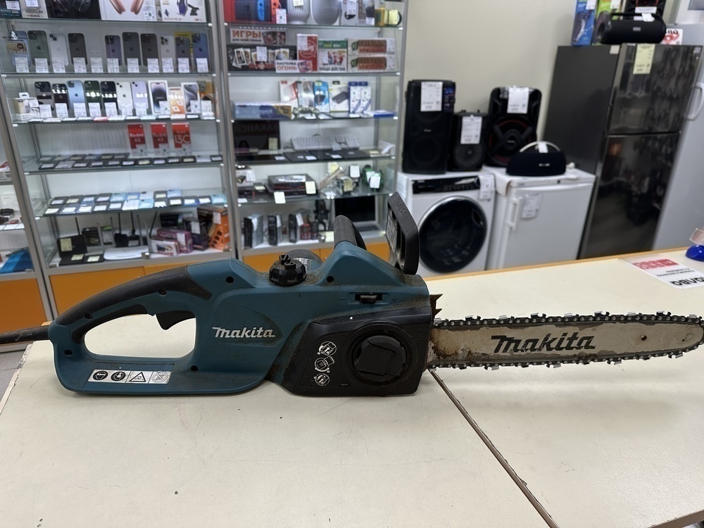 Электропила MAKITA UC3541A