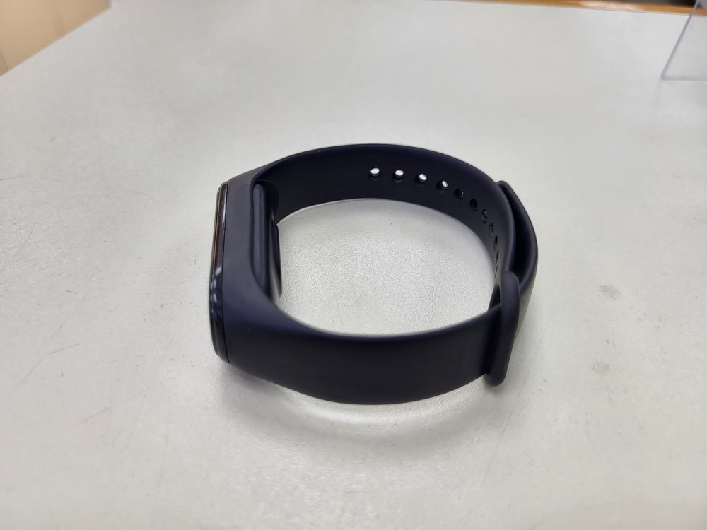 Фитнес-браслет Xiaomi MI BAND 4