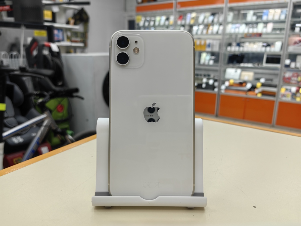 Смартфон Apple iPhone 11 128Gb