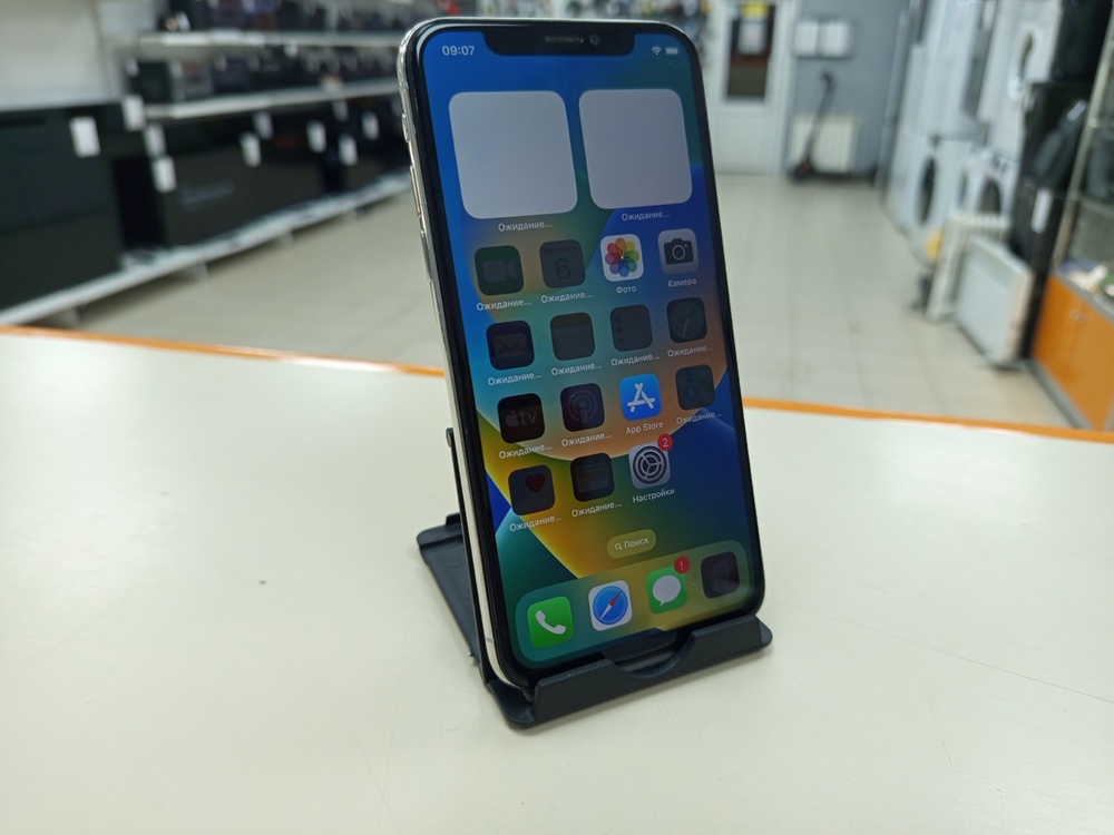 Смартфон Apple iPhone X 256Gb