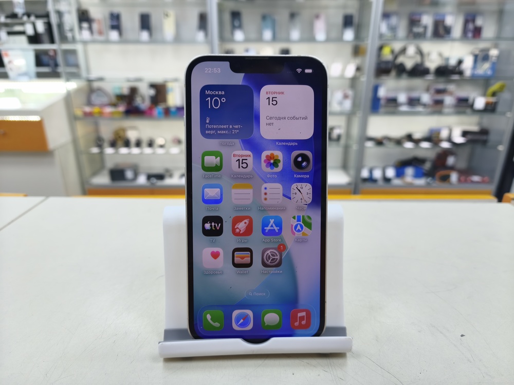 Смартфон Apple iPhone 13 128Gb