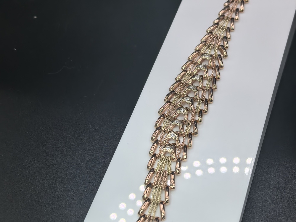 Б585 БРАСЛЕТ С КАМНЯМИ (Au 585)