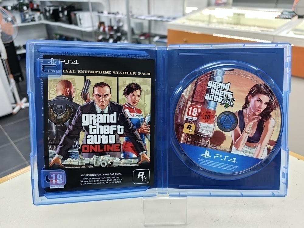 Игра Playstation 4 GTA 5