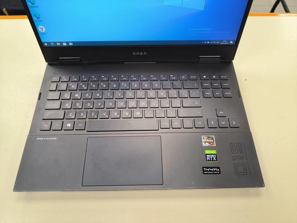 Ноутбук HP Omen 15-en1020ur; Ryzen 7 5800H, GeForce RTX 3070, 16 Гб, 512 GB, Нет