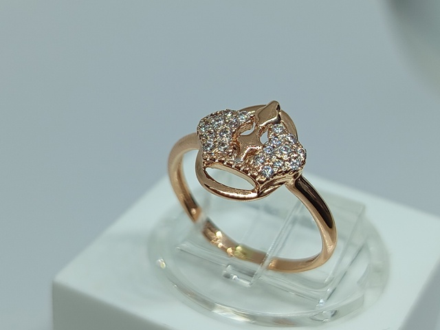 КОЛЬЦО С КАМНЯМИ (Au 585)