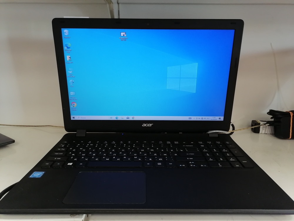 Ноутбук Acer 1; Celeron N3060, HD Graphics, 4 Гб, Нет, 500 Гб