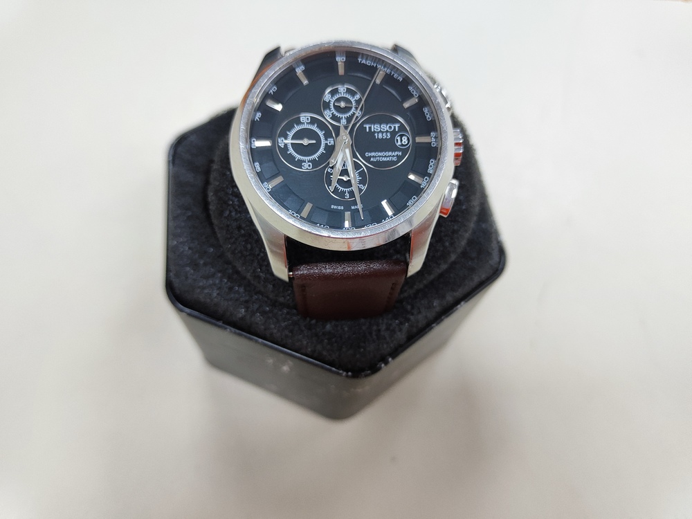 Часы наручные TISSOT T035.627.16.051.00
