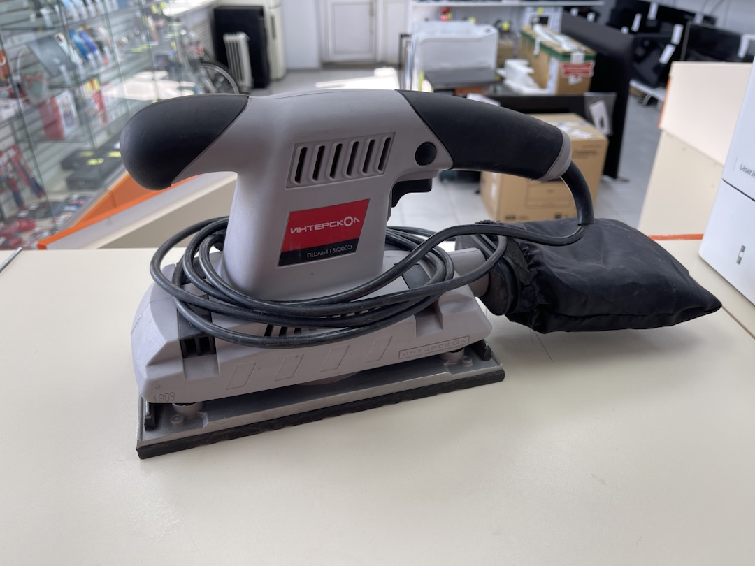 Шлифовальная машина Интерскол ПШМ-115/300Э