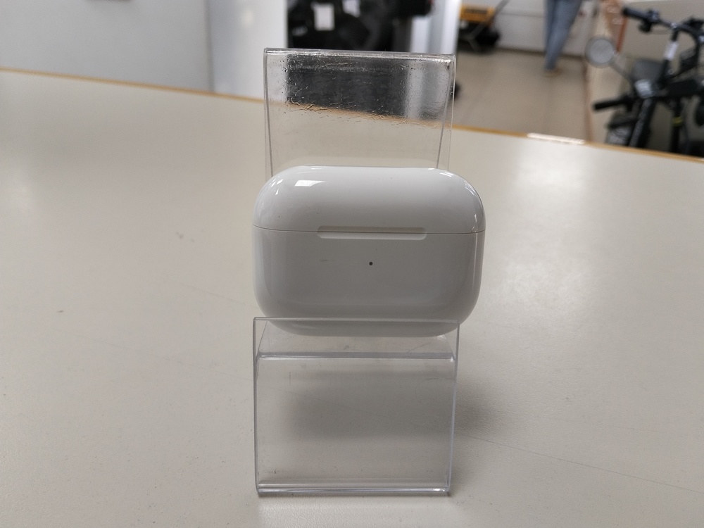 Наушники беспроводные Apple AirPods Pro