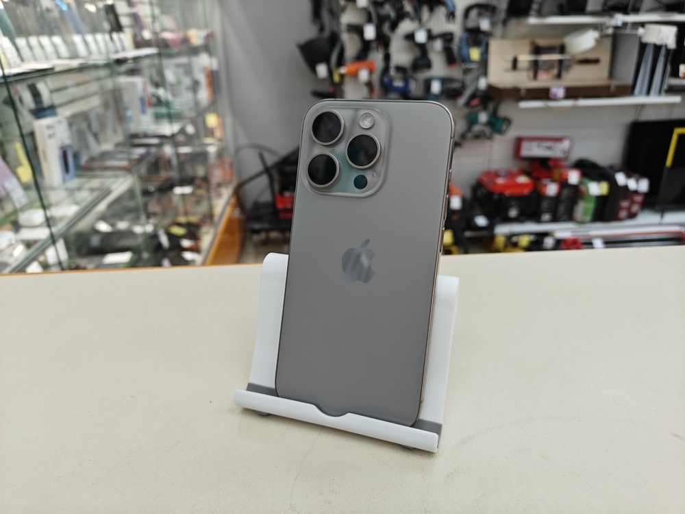 Смартфон Apple Iphone 15 Pro 256Gb