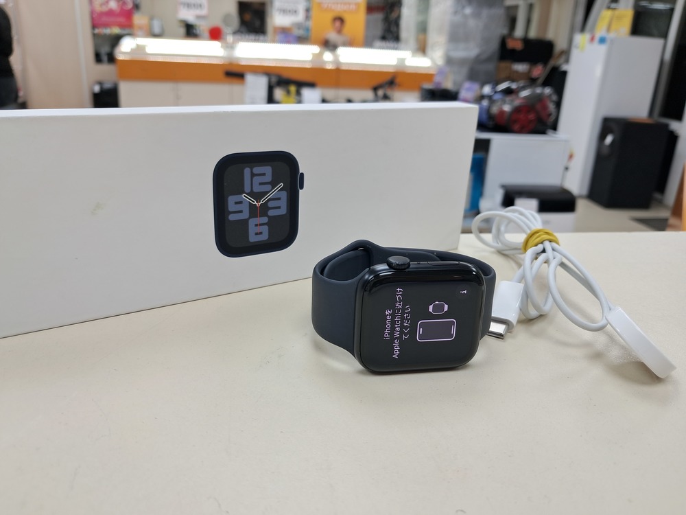 Смарт-часы Apple Watch SE 2022 44mm