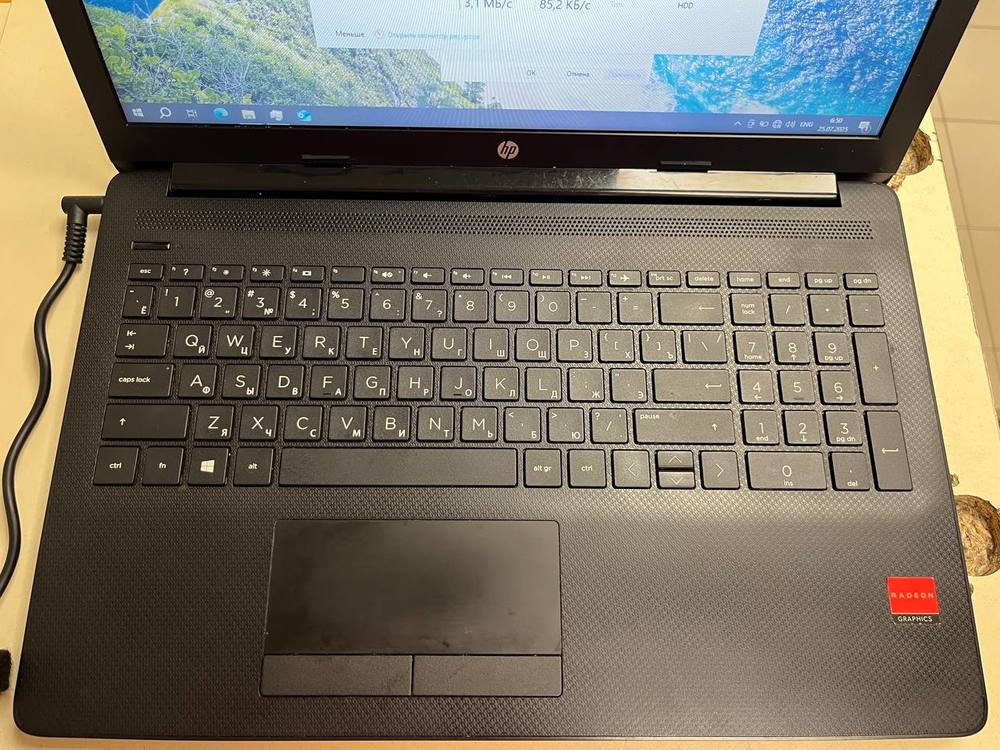 Ноутбук HP; A6-9225, Radeon R7 M440, 4 Гб, Нет, 500 Гб
