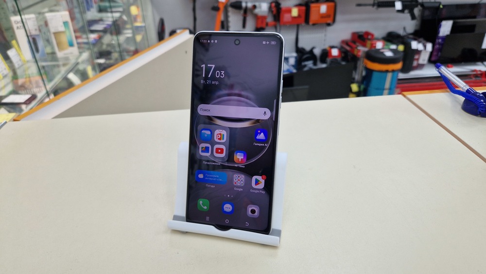 Смартфон Tecno SPARK 30 8/128