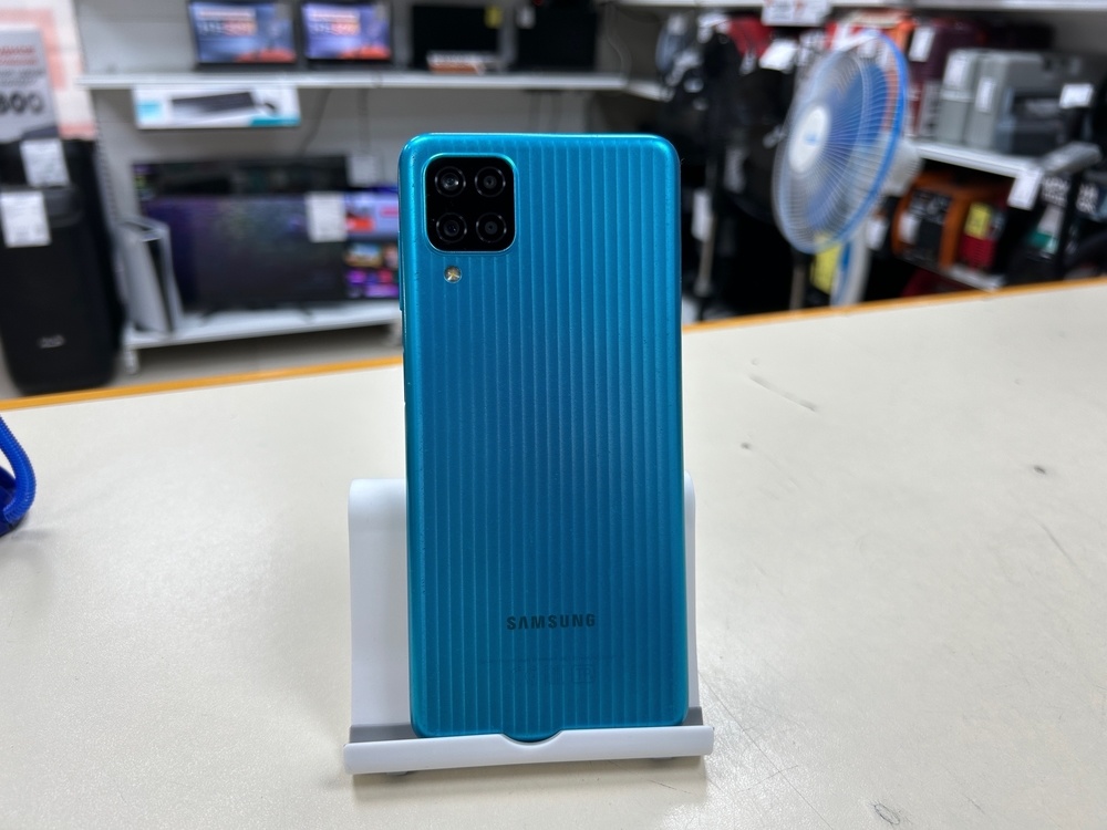 Смартфон Samsung Galaxy M12 3/32
