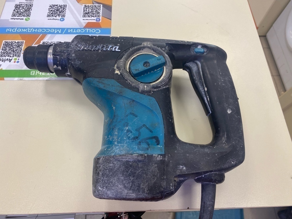 Перфоратор Makita HR 2810