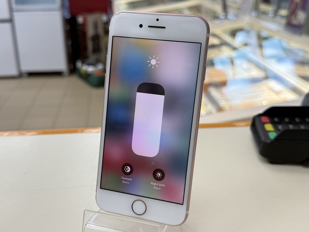 Смартфон Apple iPhone 7 32Gb