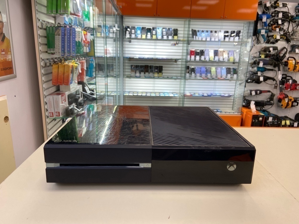 Игровая приставка Xbox One 500Gb