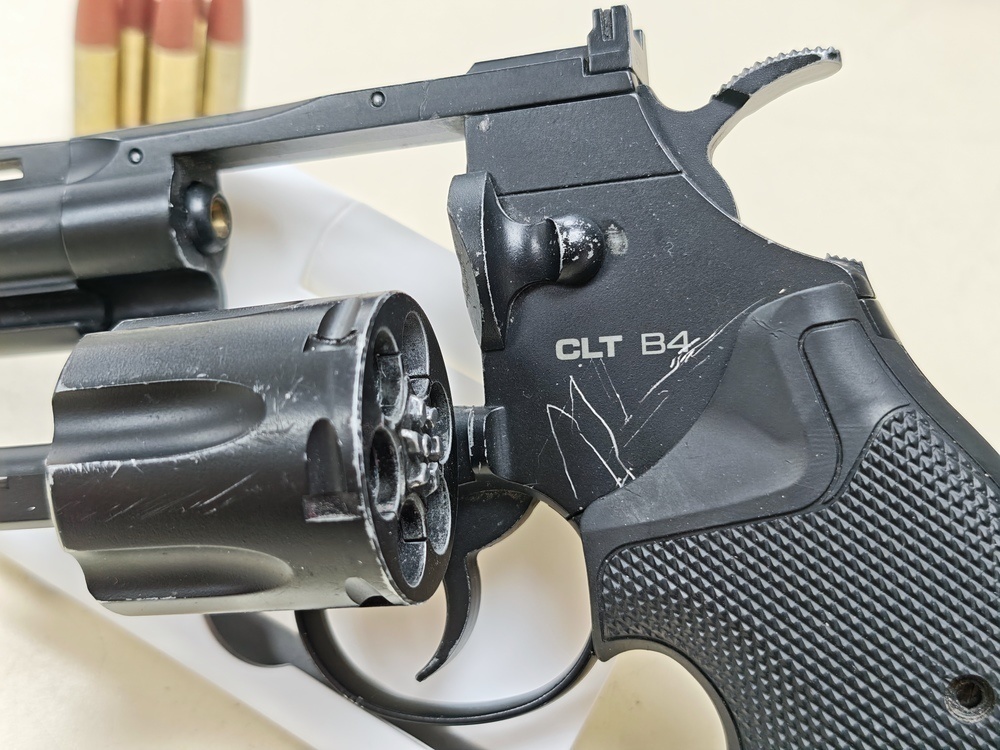 Пистолет пневматический Gletcher CLT B4