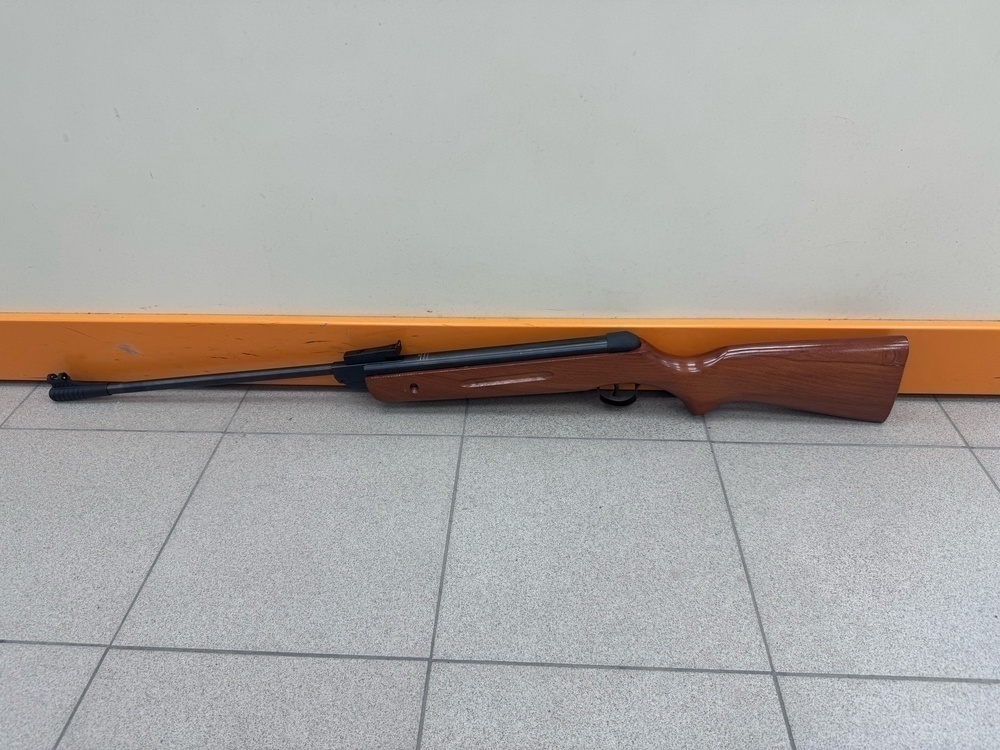 Пневматическая винтовка Borner XSA6W20