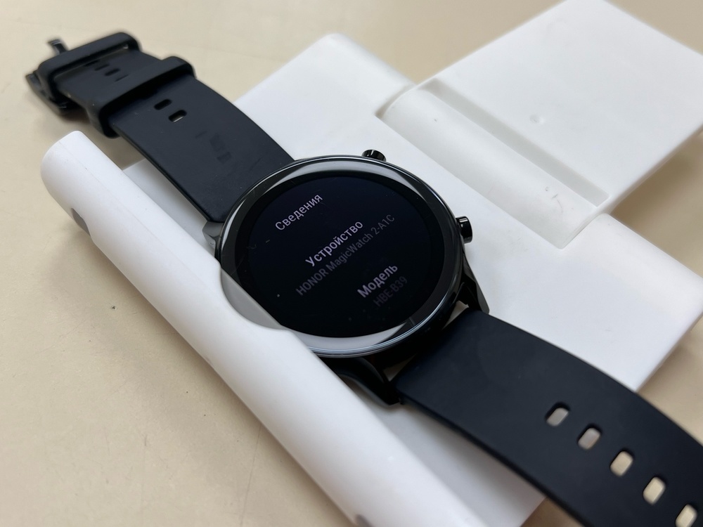 Смарт-часы Honor Magic Watch 2