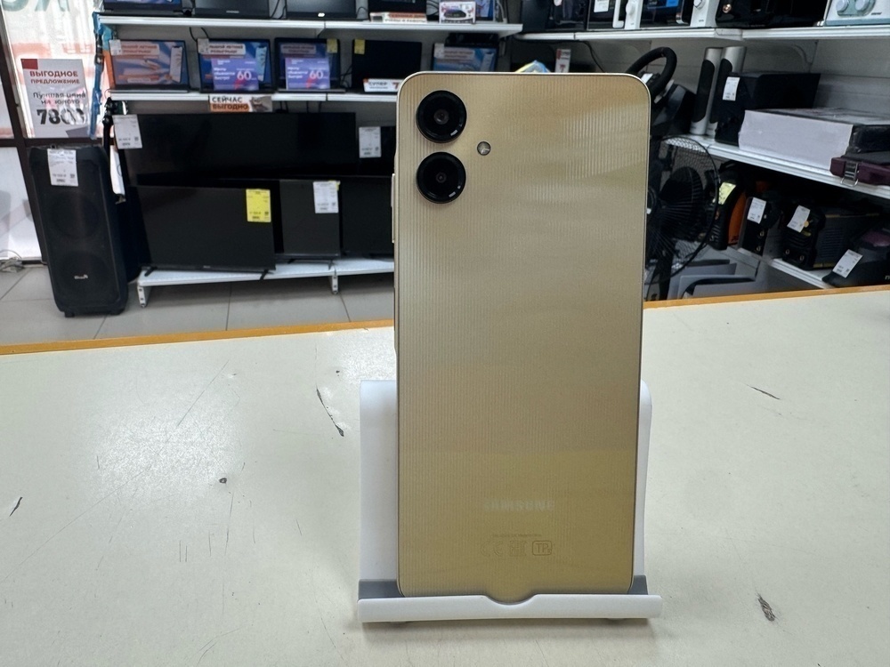 Смартфон Samsung Galaxy A06 4/64