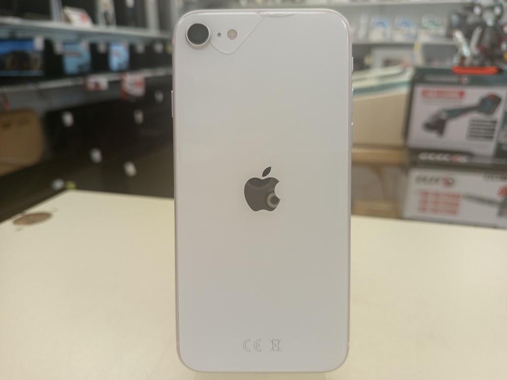 Смартфон Apple iPhone SE 2020 64Gb