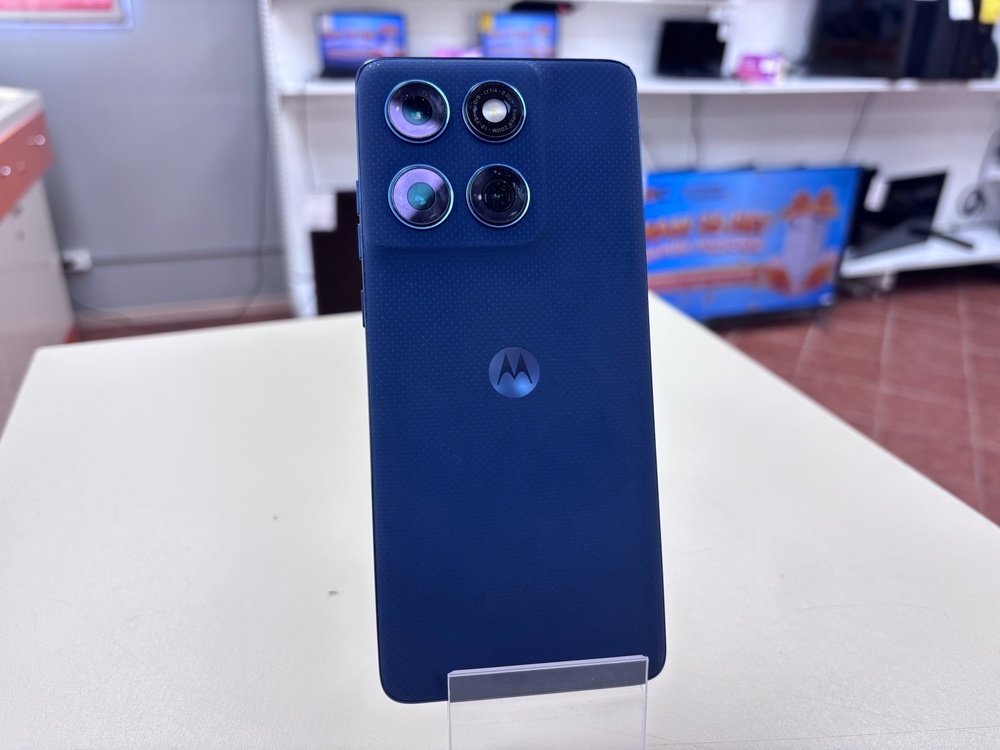Смартфон Motorola Edge 60 8/256