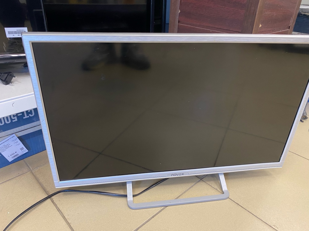 LED Телевизор Novex NWT-24H133SS