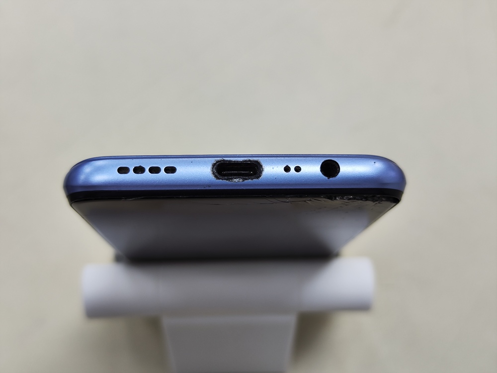 Смартфон Realme C25S 4/64