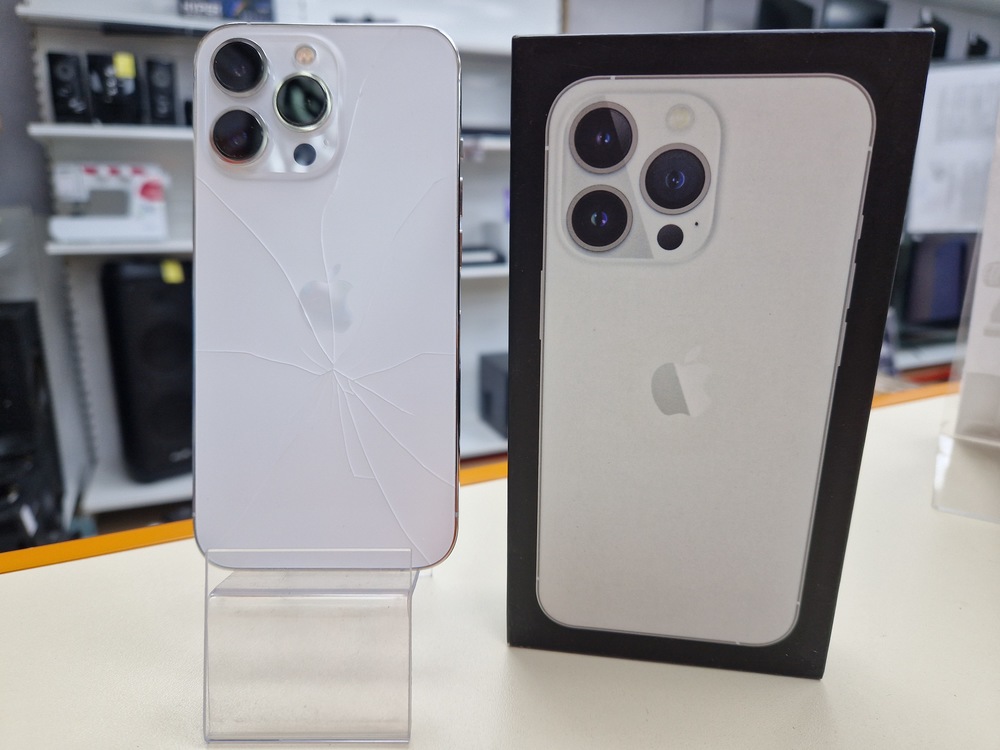 Смартфон Apple iPhone 13 Pro 128Gb