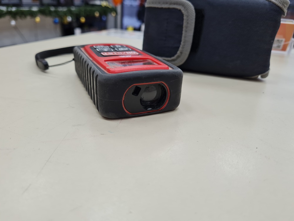 Дальномер ADA Robot 40.