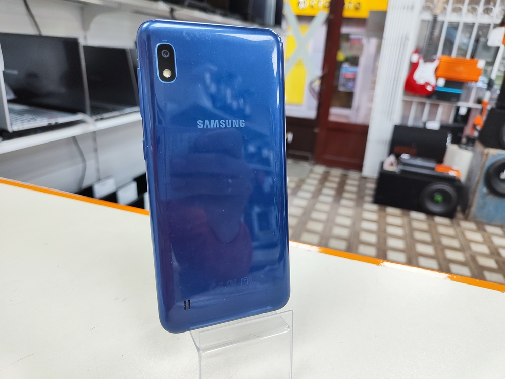 Смартфон Samsung Galaxy A10 2/32
