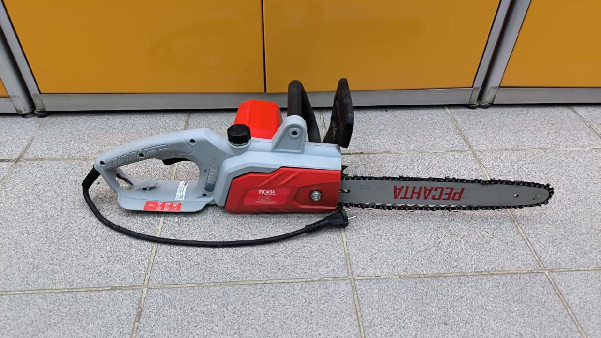 Электропила Ресанта ЭП-1814П