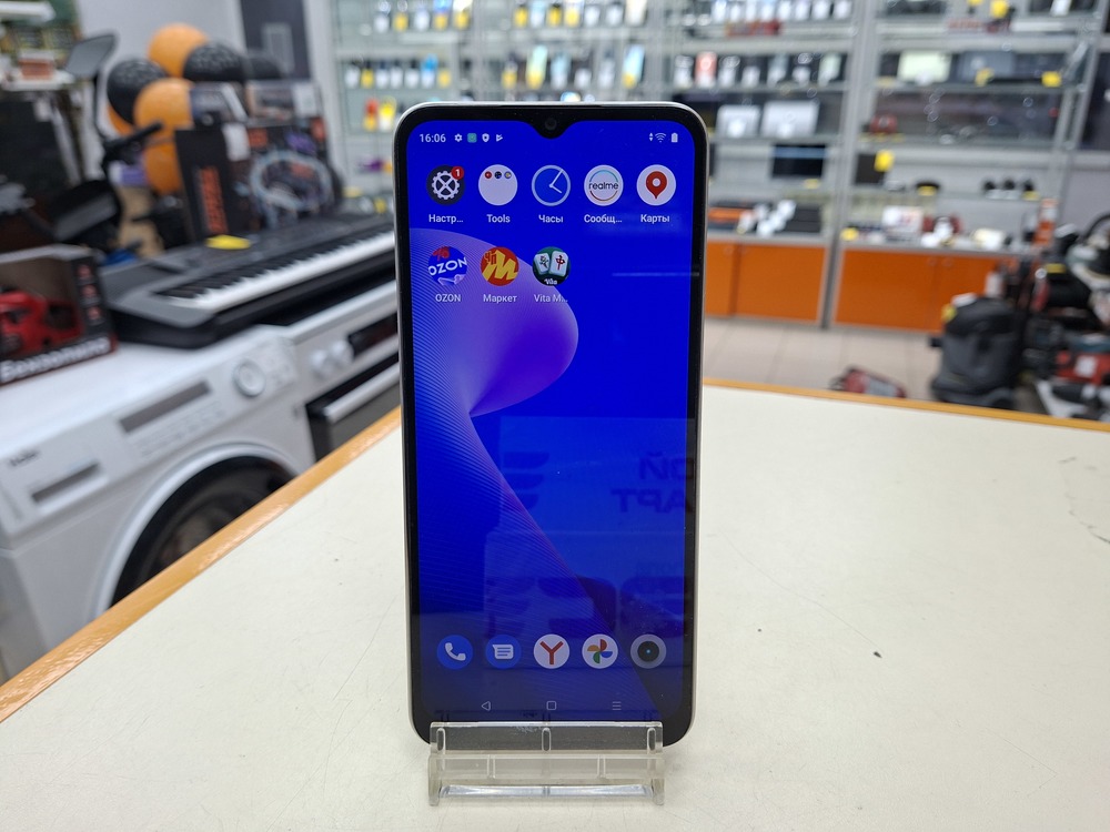 Смартфон Realme C33 4/128