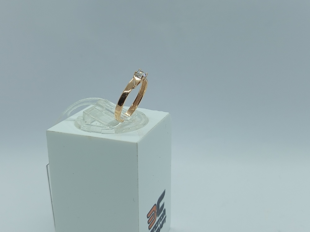 КОЛКМ585 КОЛЬЦО С КАМНЕМ (Au 585)