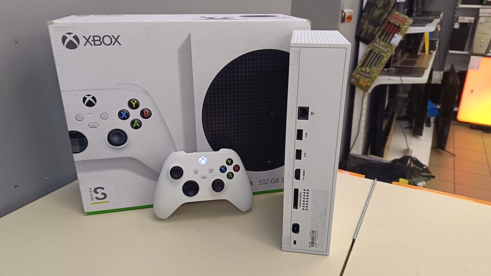 Игровая приставка Xbox Series S 512Gb SSD