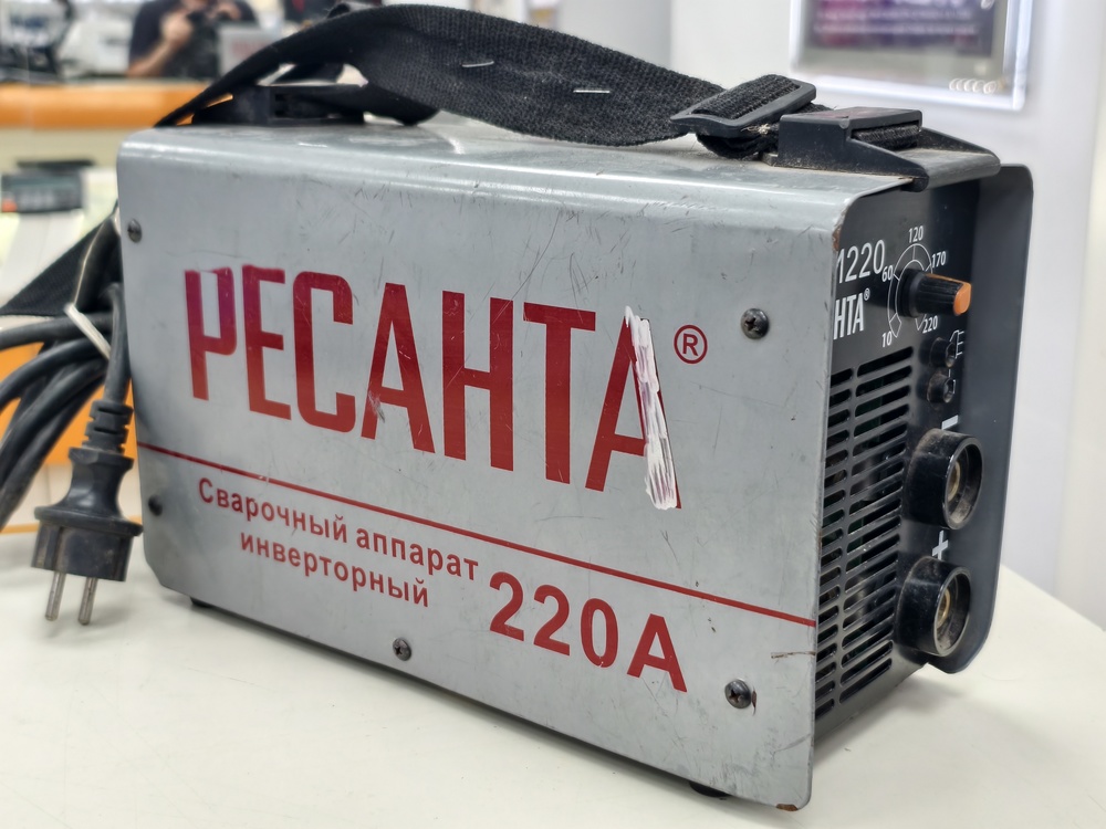 Сварочный аппарат Ресанта САИ-220