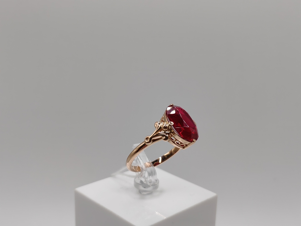 КОЛКМ583 КОЛЬЦО С КАМНЕМ (Au 583)