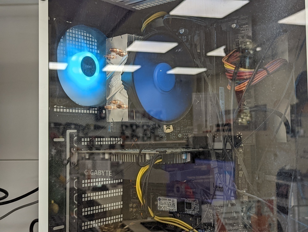 Системный блок Deepcool;  Core I5-11400H, GeForce GTX 1650, 32 Гб, 240 Гб, 2 Tb