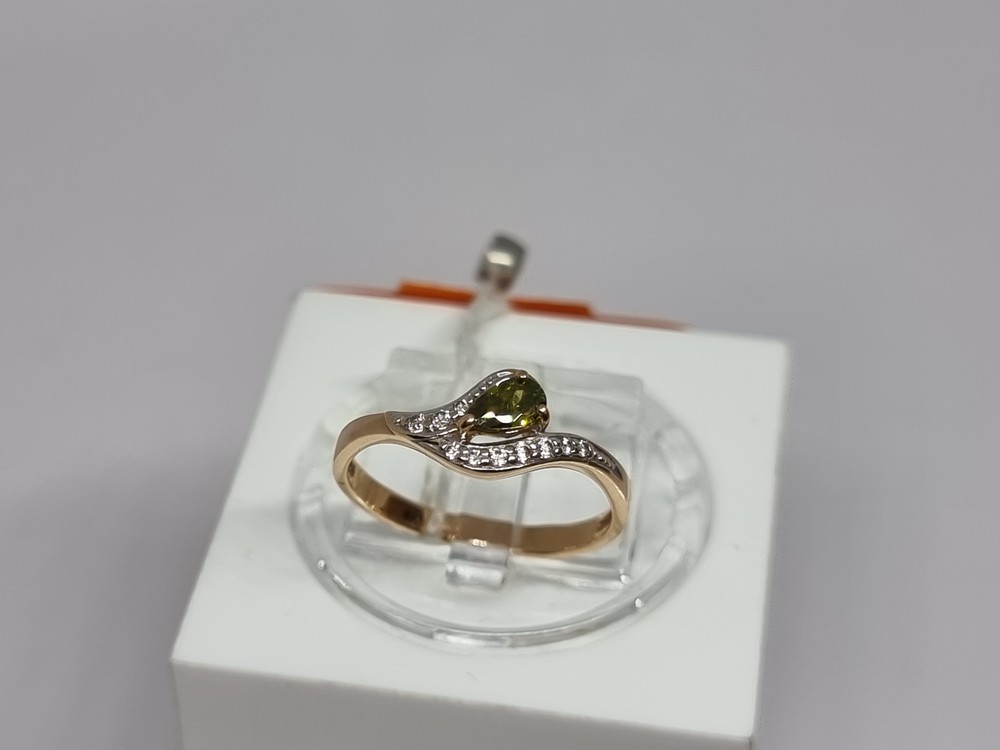 КОЛКМИ585 КОЛЬЦО С КАМНЯМИ (Au 585)