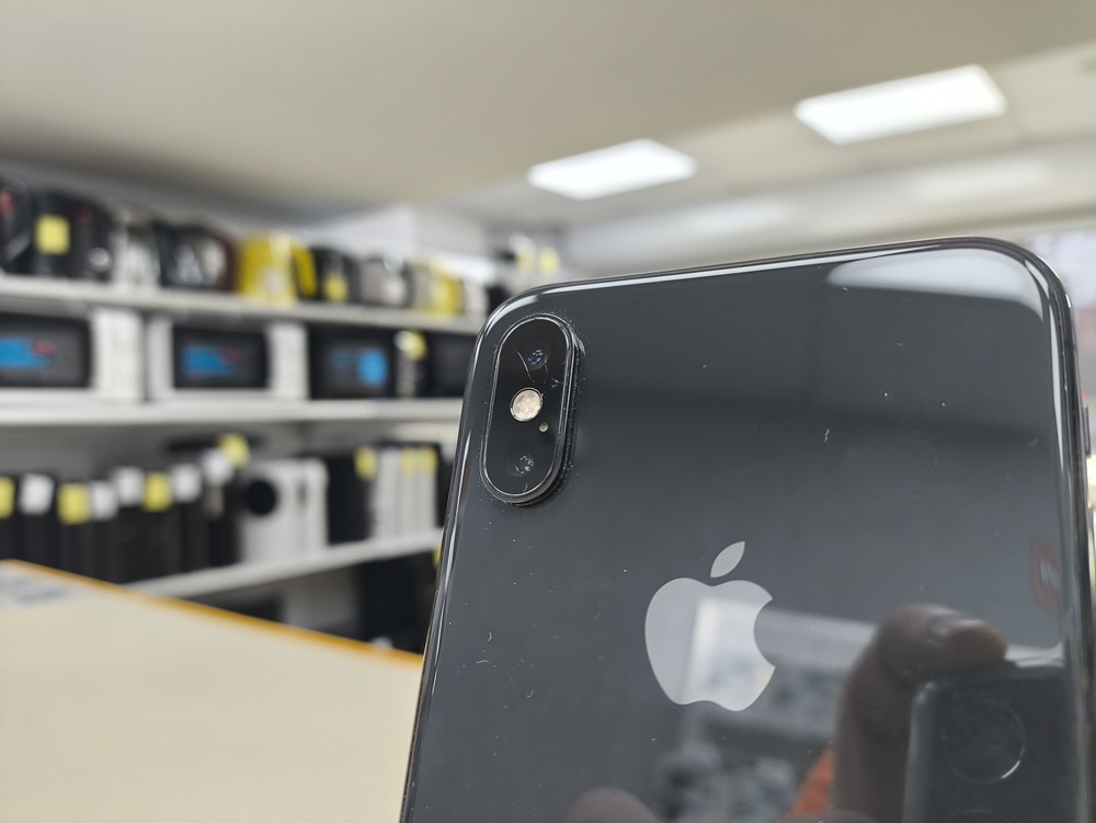 Смартфон Apple iPhone Xs 64Gb