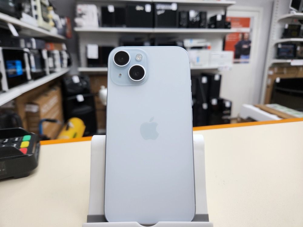 Смартфон Apple Iphone 15 128Gb