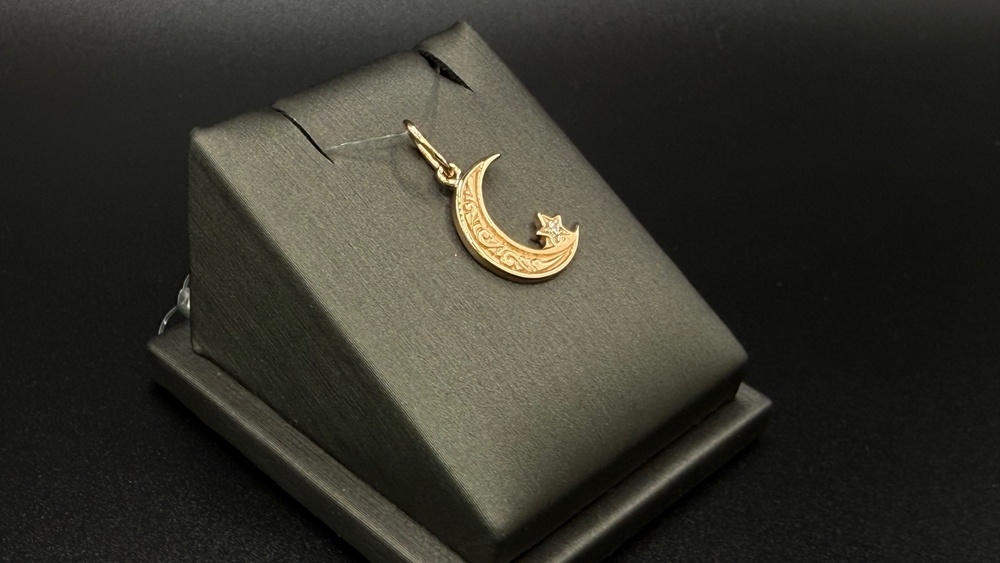 ПОДВЕСКА ПОЛУМЕСЯЦ с камнем (Au 585)