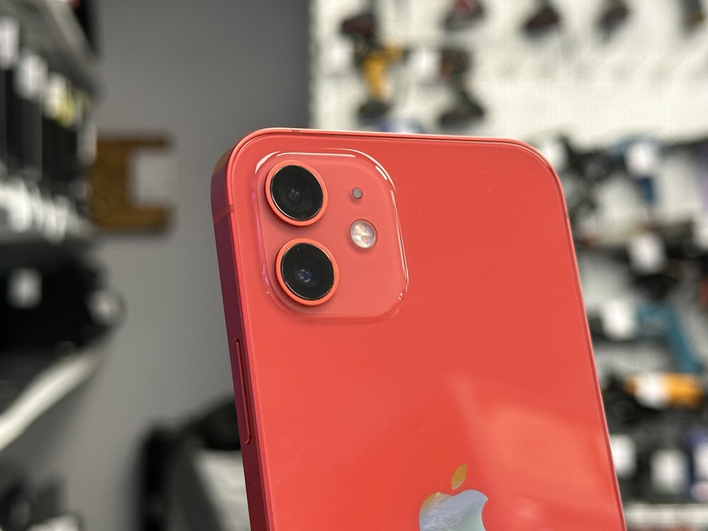 Смартфон Apple iPhone 12 64Gb